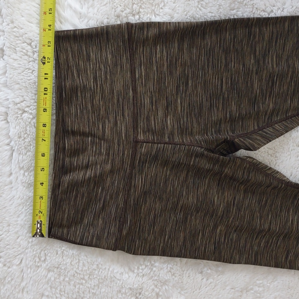 ATHLETA Black And Green Set. - Picture 9 of 17
